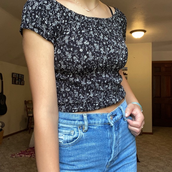 Shirt - Picture 4 of 4